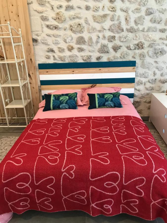 Bed and Breakfast La Marelle Avrillé-les-Ponceaux Zewnętrze zdjęcie