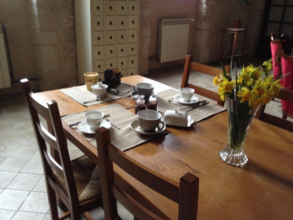 Bed and Breakfast La Marelle Avrillé-les-Ponceaux Zewnętrze zdjęcie